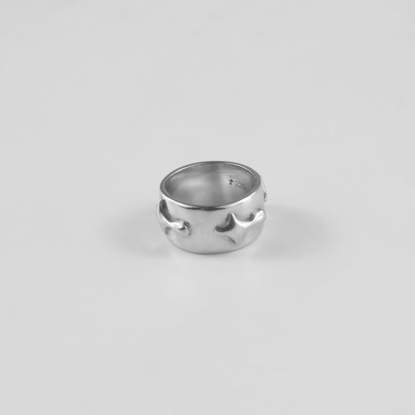 Icon Band Ring