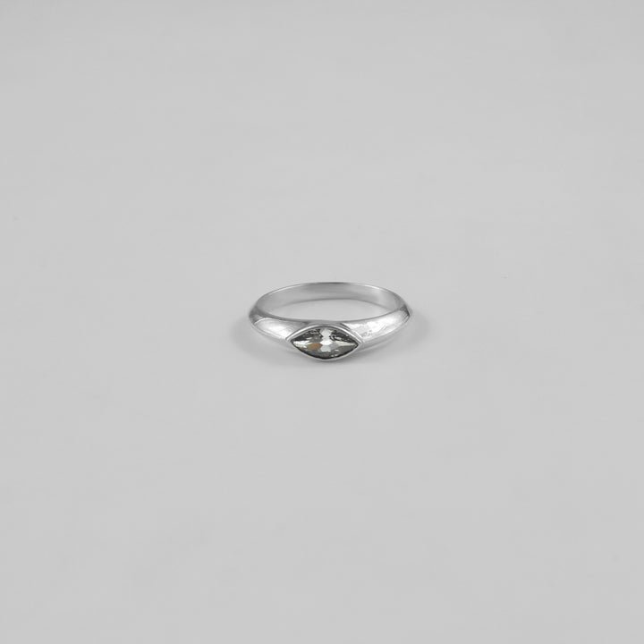 Iris Marquise Ring