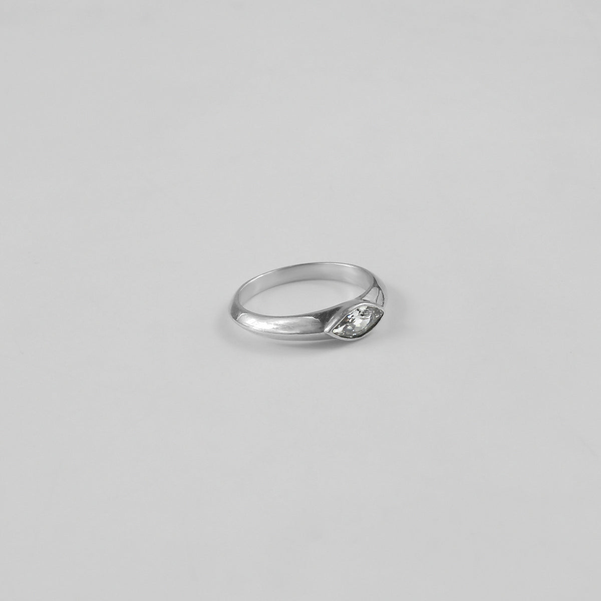 Iris Marquise Ring