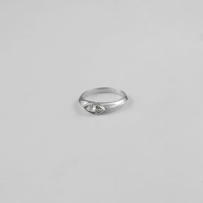 Iris Marquise Ring