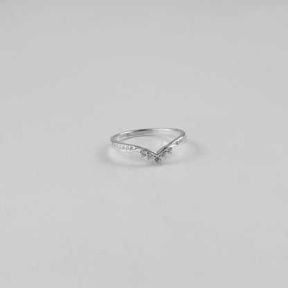 Ivy Droplet Ring