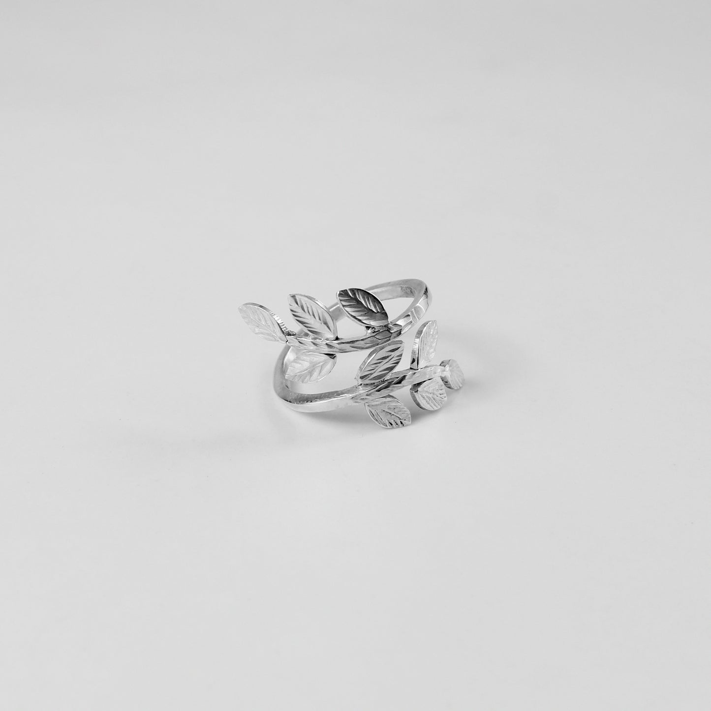 Leafling Band Ring