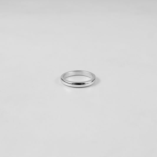 Linea Band Ring