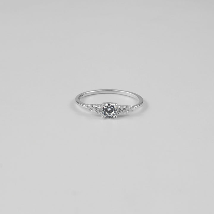 Lumina Dainty Ring