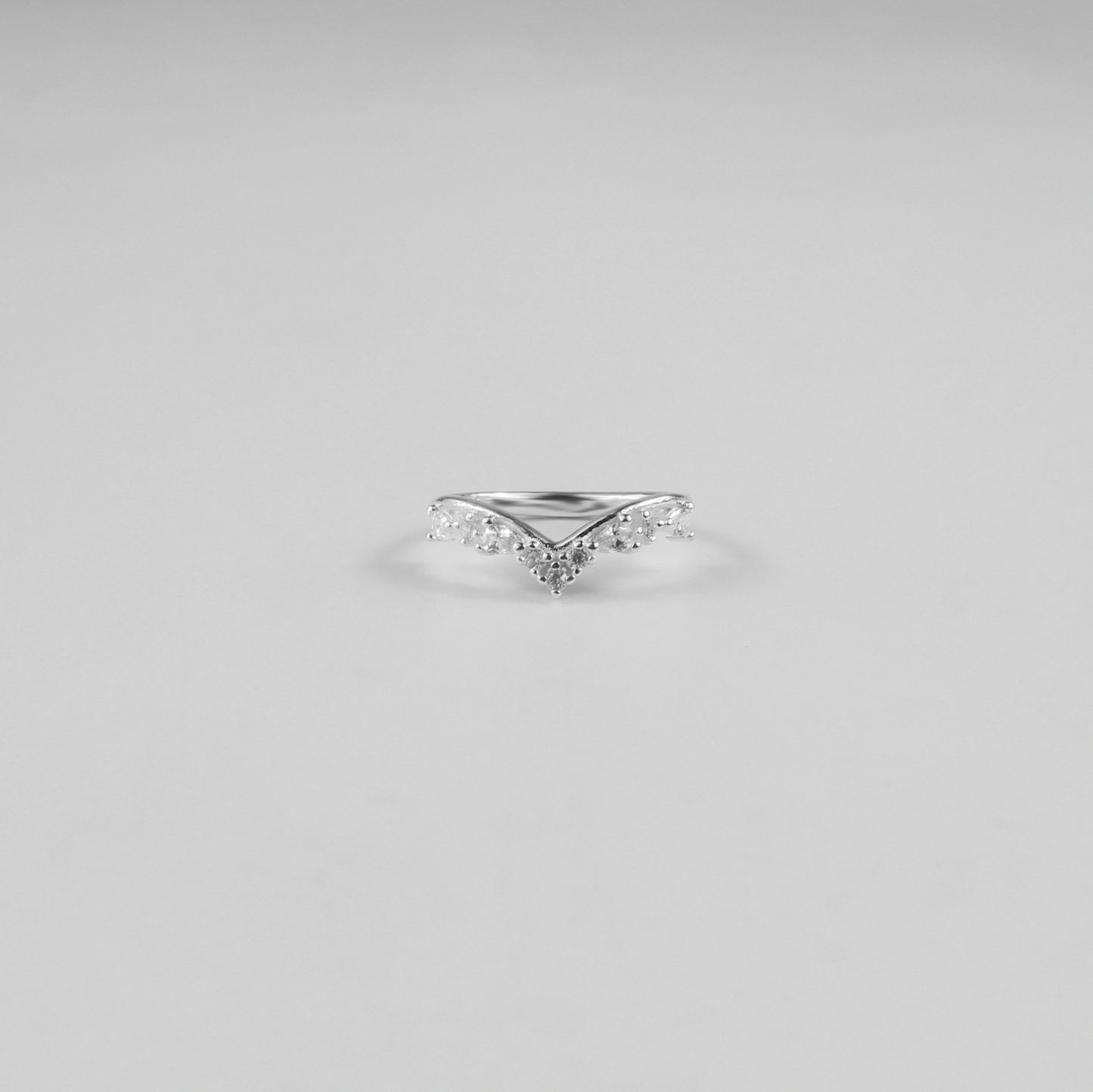 Luna Chevron Ring