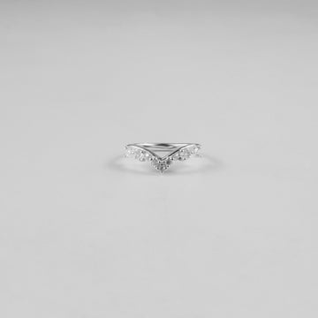 Luna Chevron Ring