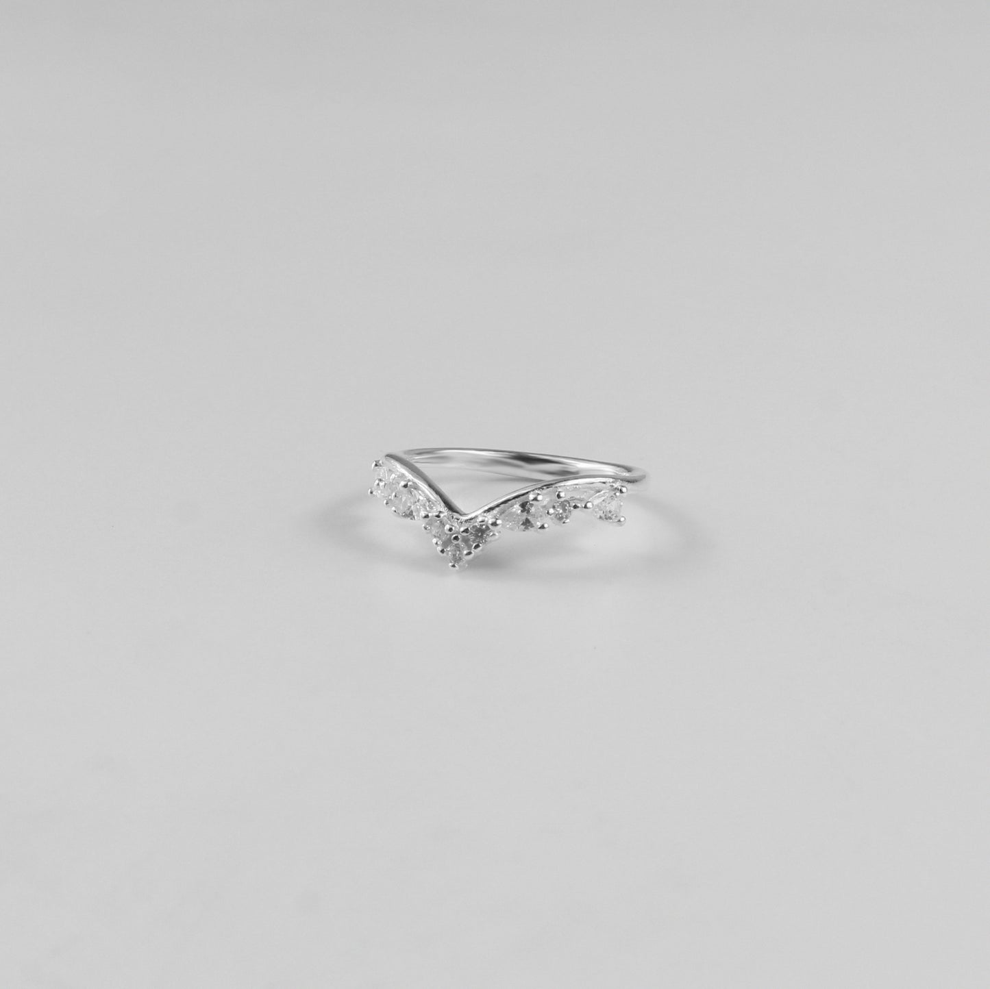 Luna Chevron Ring
