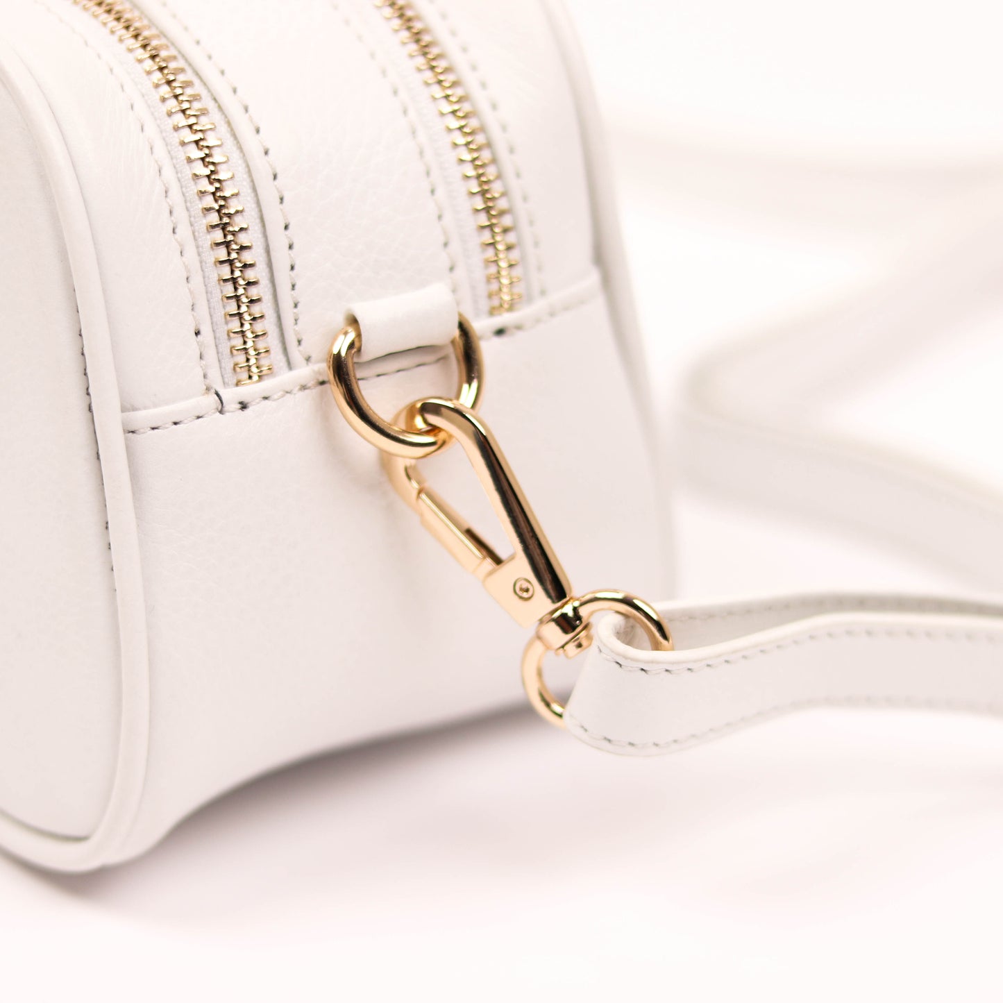 Mono Grain CrossBody Bag
