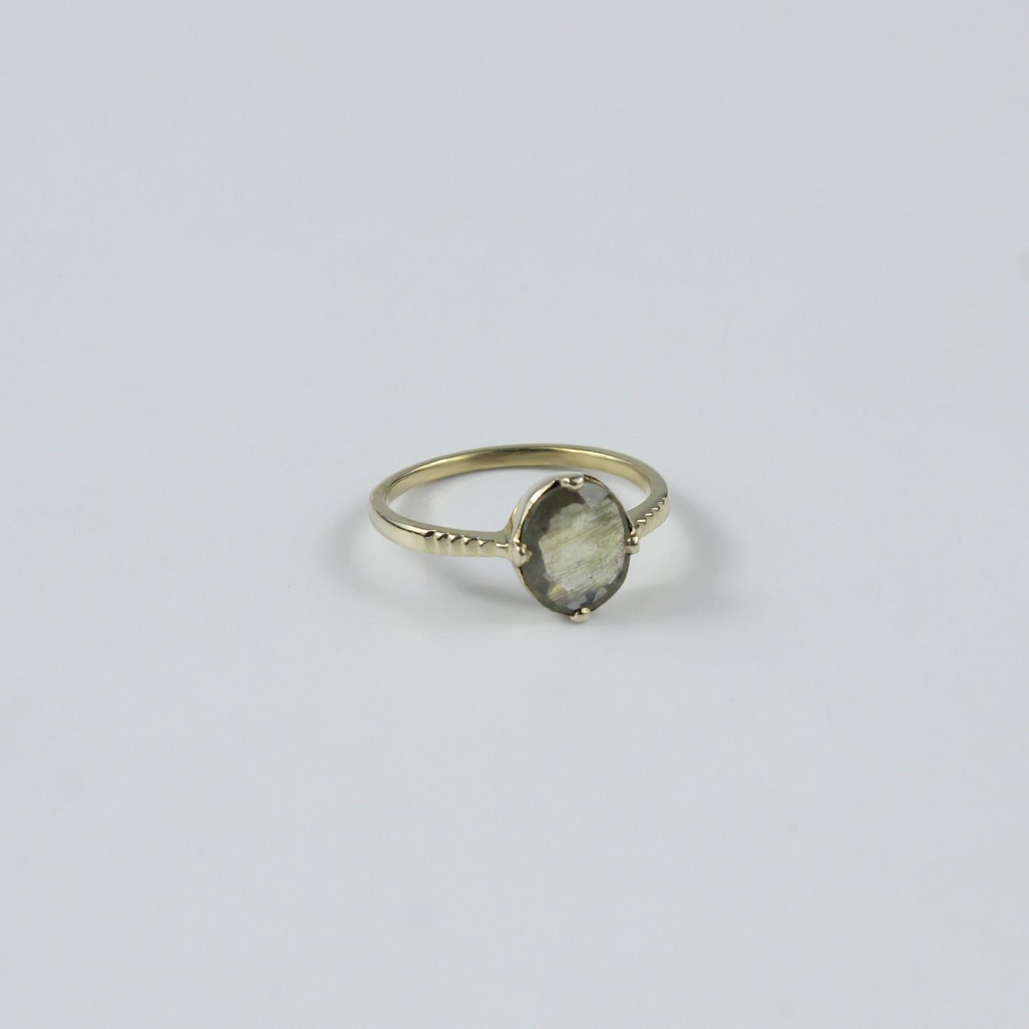 Mosslight Oval Ring