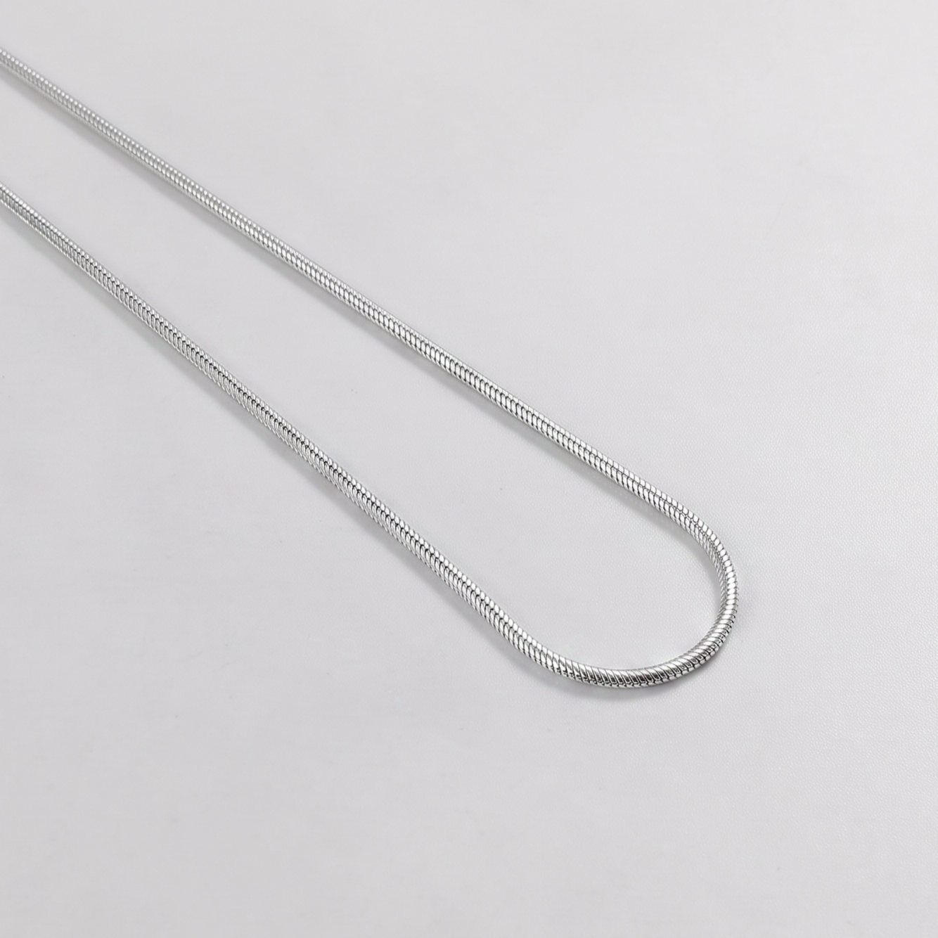 Thin Snake Chain