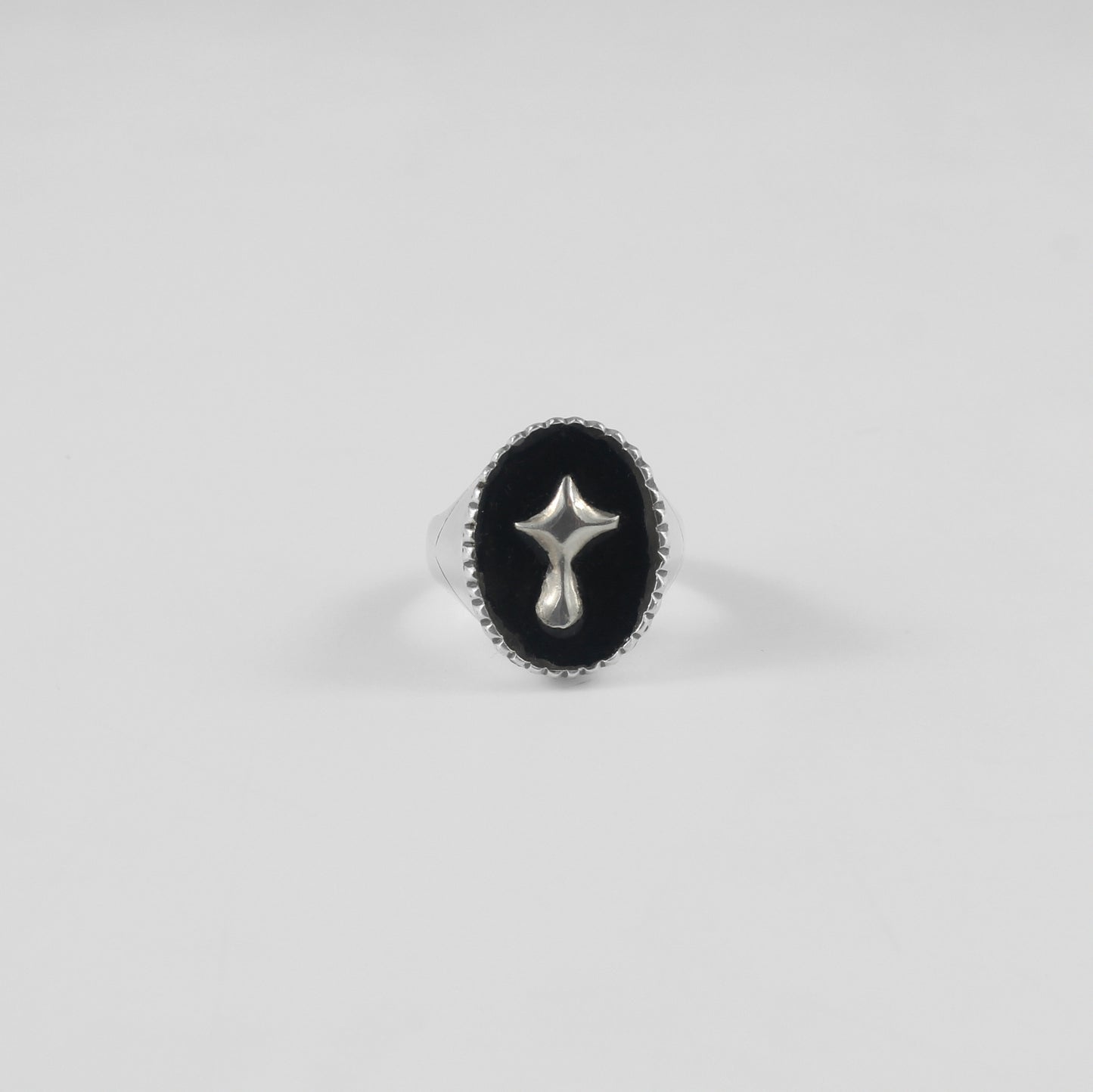 Obsidian Icon Ring