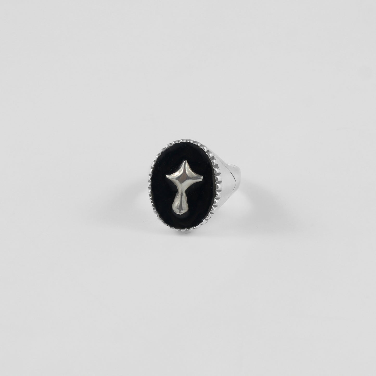 Obsidian Icon Ring