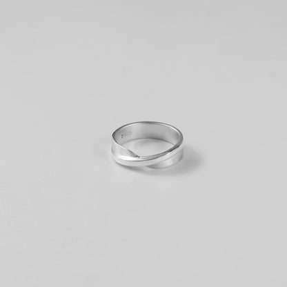 Orion Twist Ring