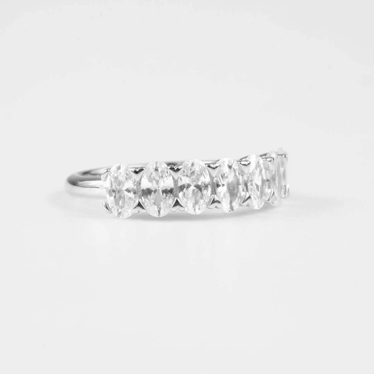 Oval Glow Ring
