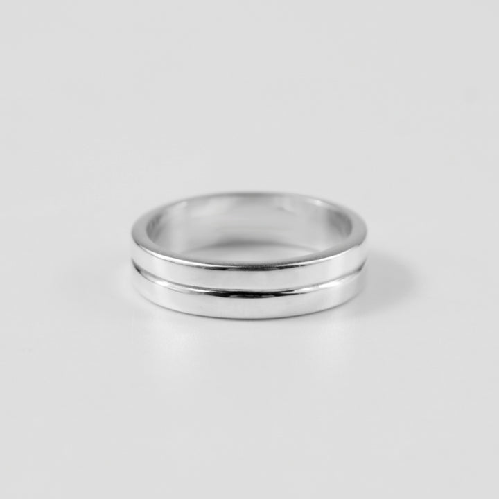 Pattern Round Ring