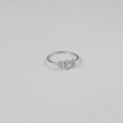Petite Flora Trio Ring