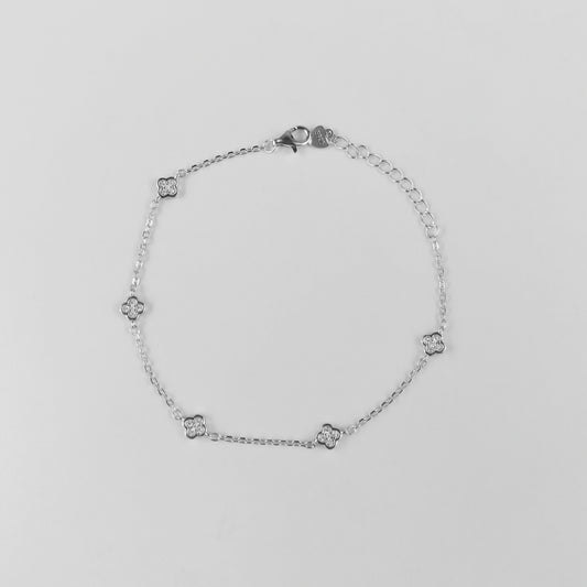 Radiant Clover Bracelet