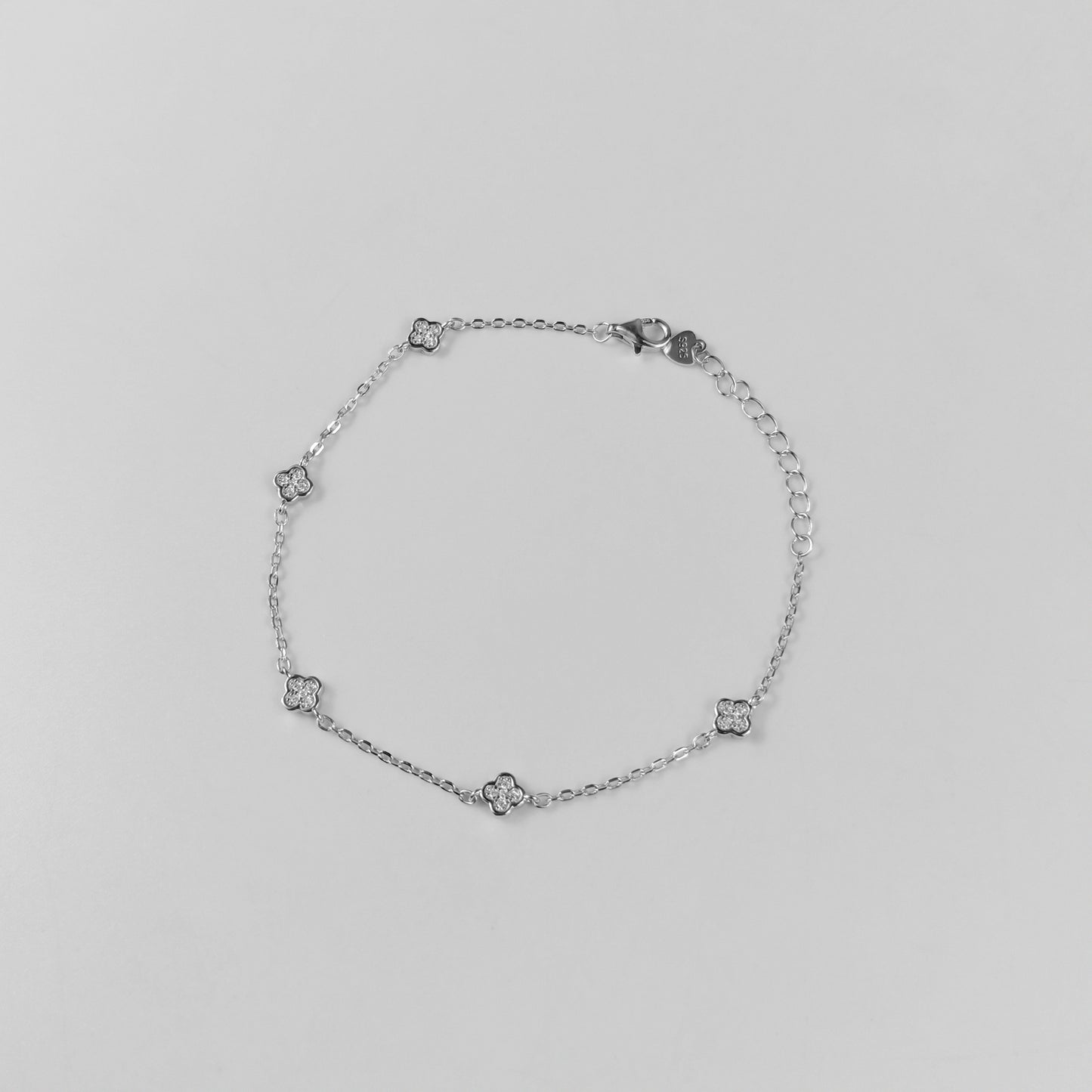 Radiant Clover Bracelet