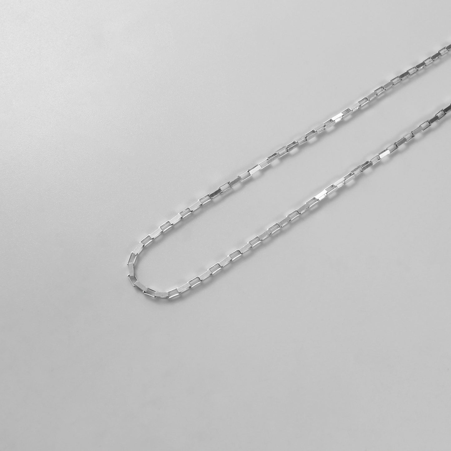 Recta Link Necklace