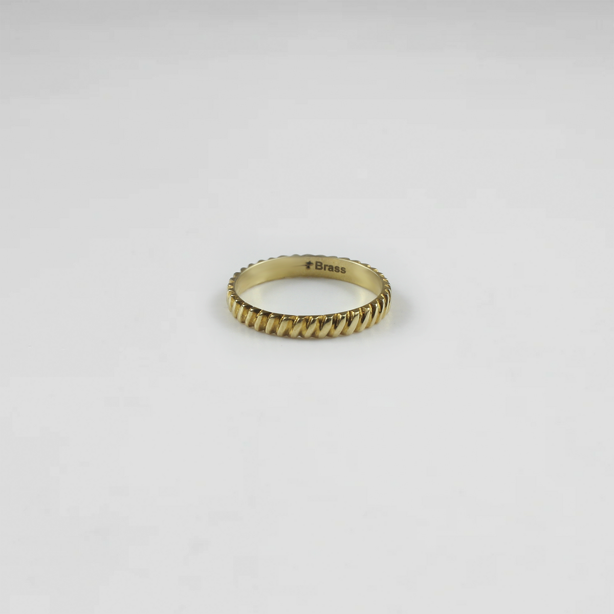 Ridged Fluted Brass Ring