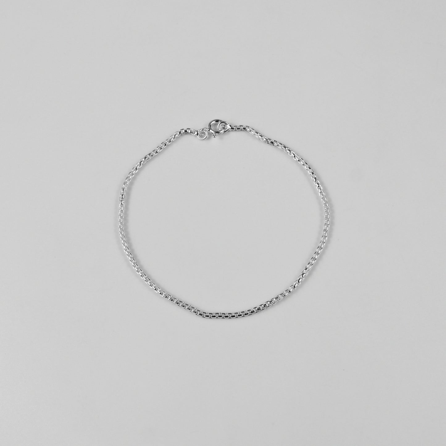 Round Box Box Bracelet