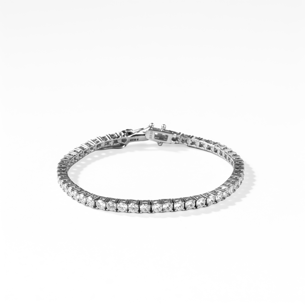 Round Tennis Bracelet
