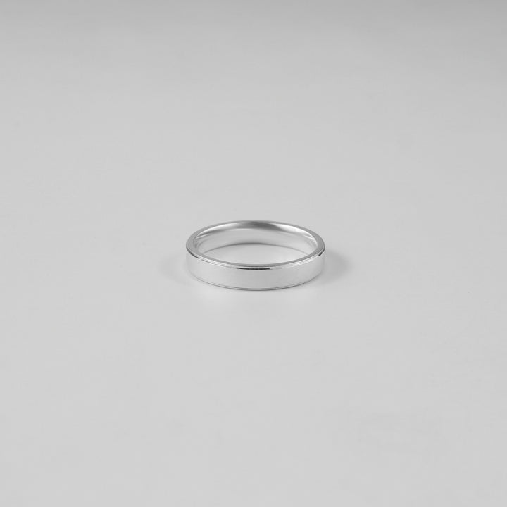 Silvernova Band Ring