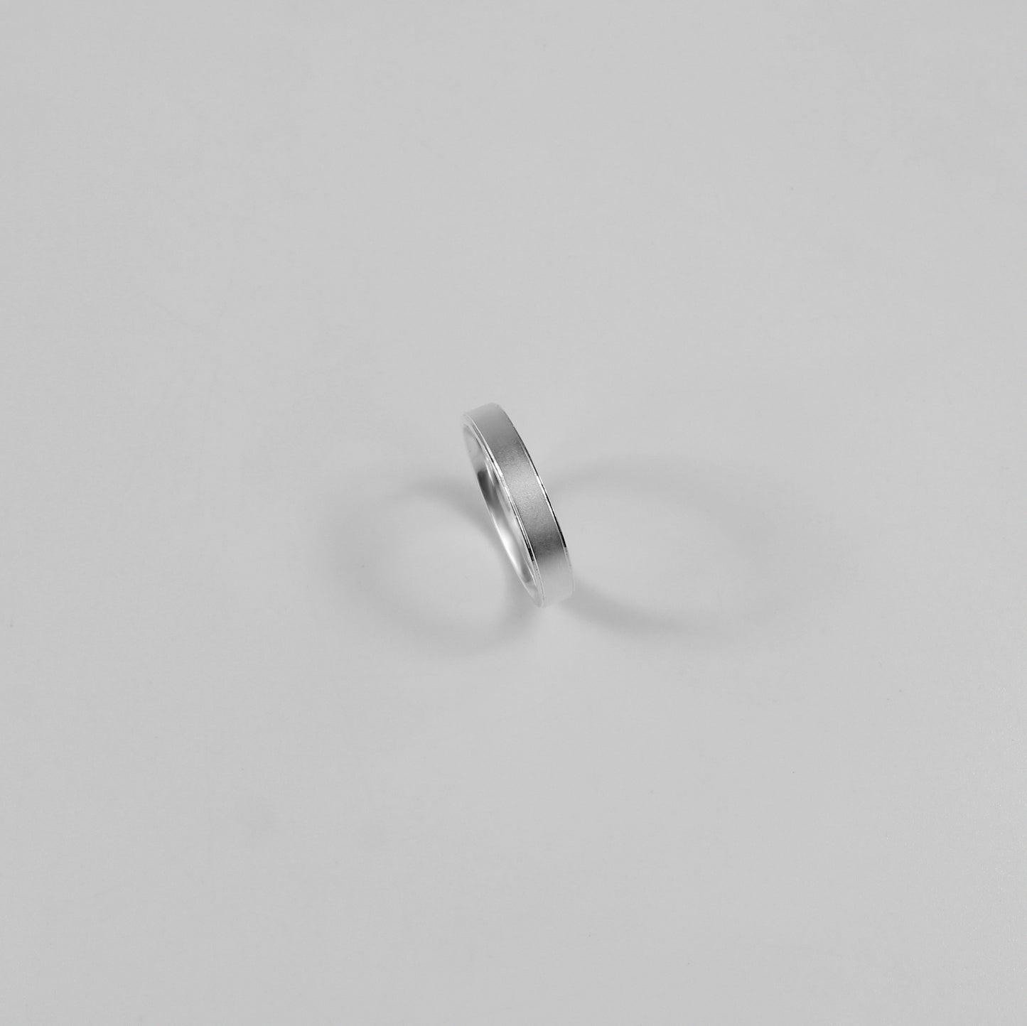 Silvernova Band Ring