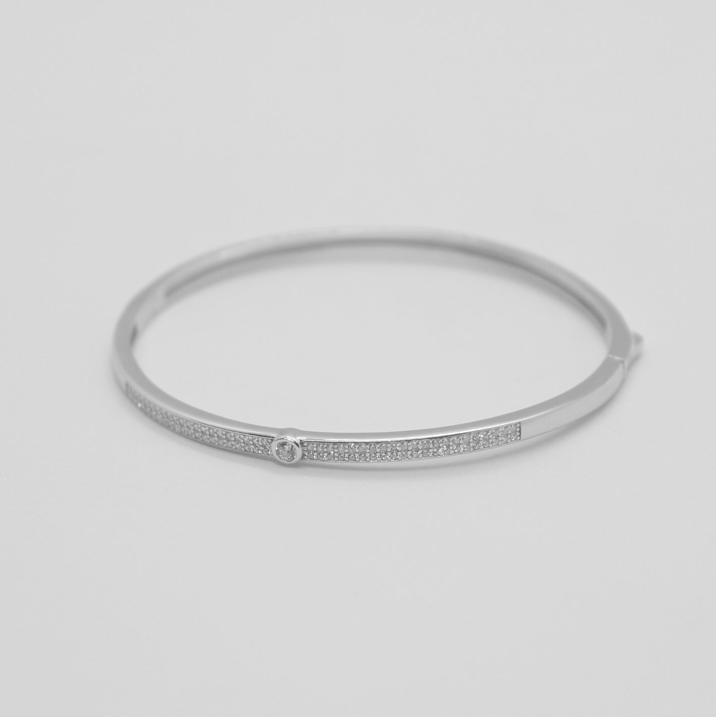 Solitaire-Center Bangle