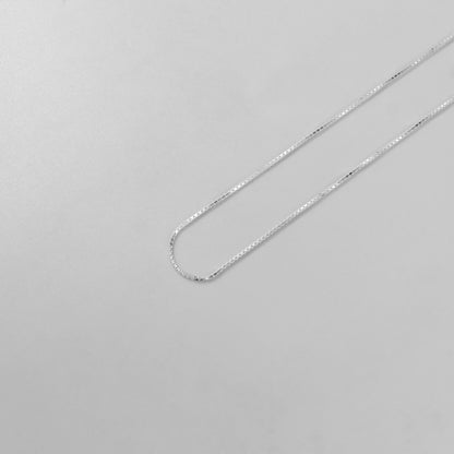 Thin Box Box Necklace