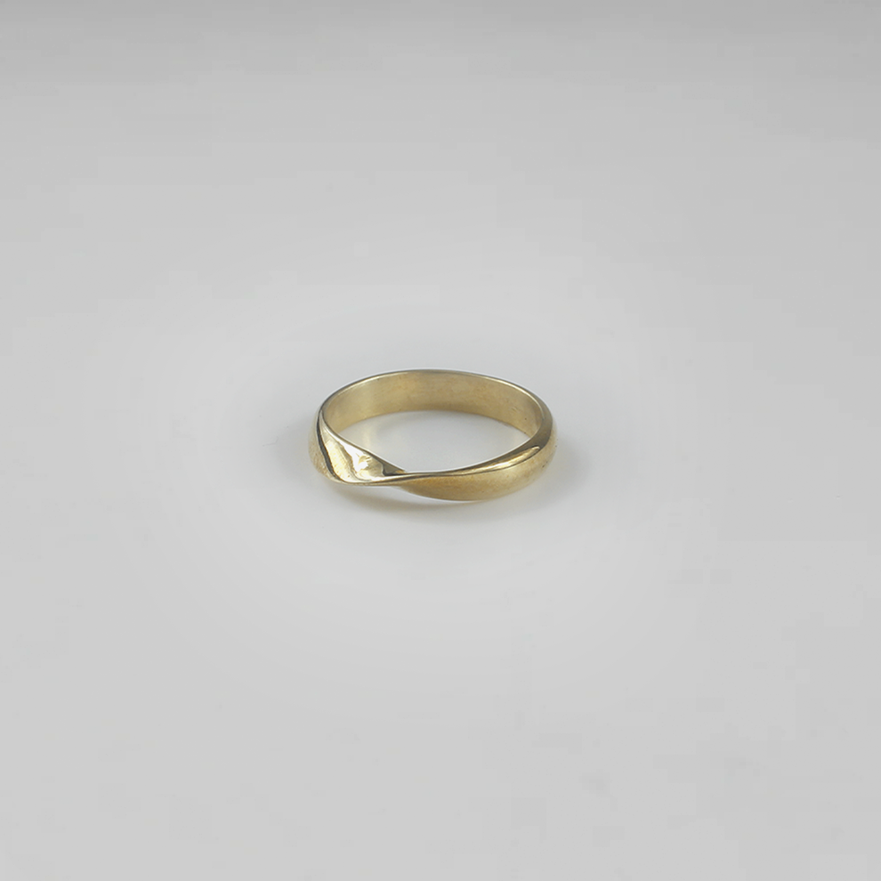 Twisted Infinity Brass Ring