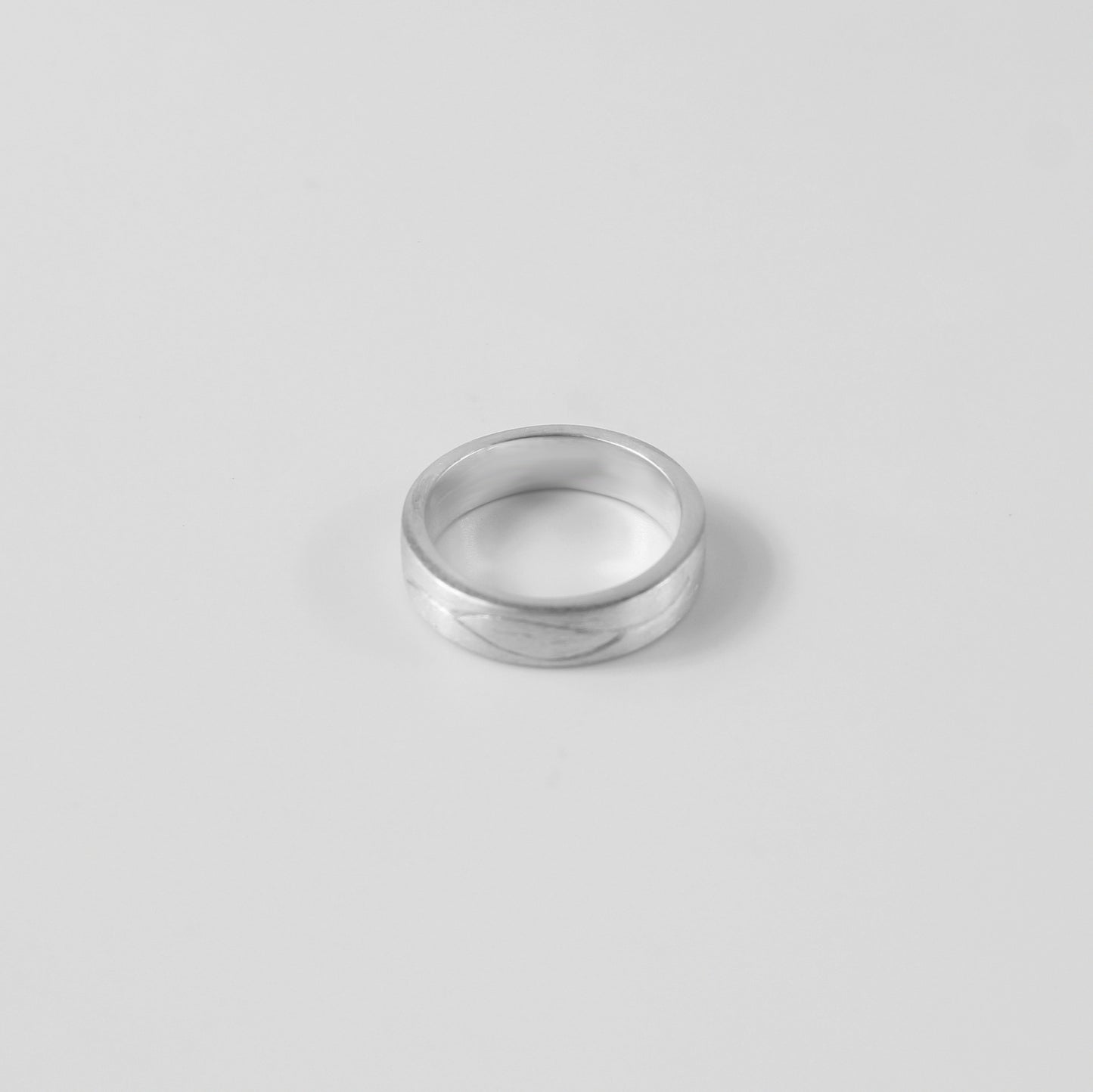 Twistline Band Ring