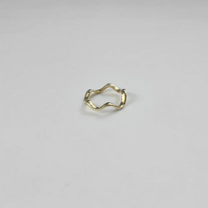 Wave Contour Brass Ring