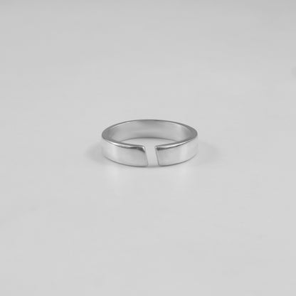 Zen Arc Circle Of Elegance Ring