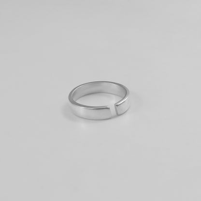 Zen Arc Circle Of Elegance Ring