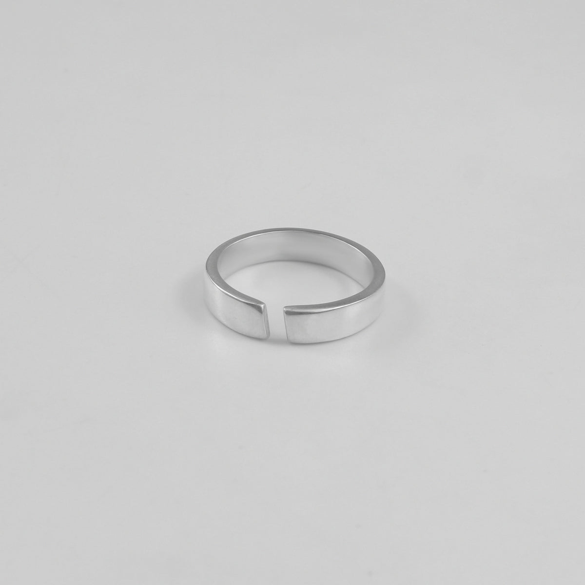 Zen Arc Circle Of Elegance Ring