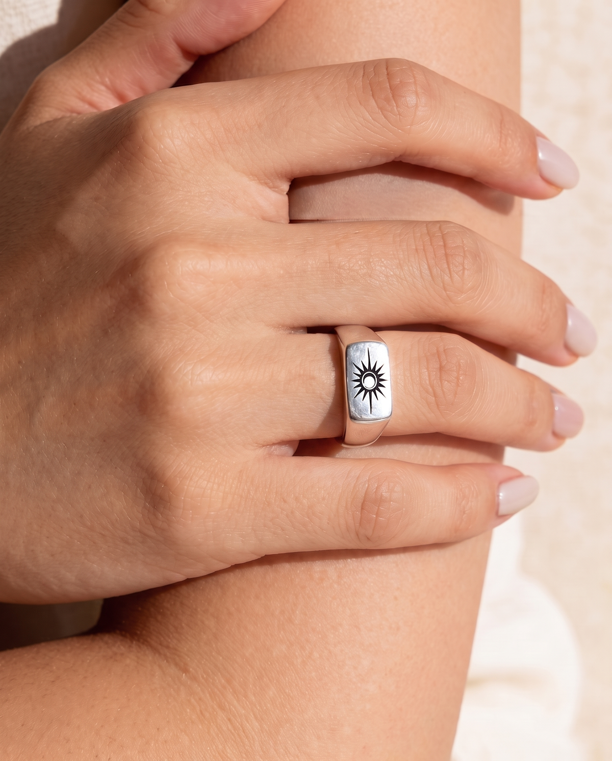 Zenith Sun & Moon Band Ring