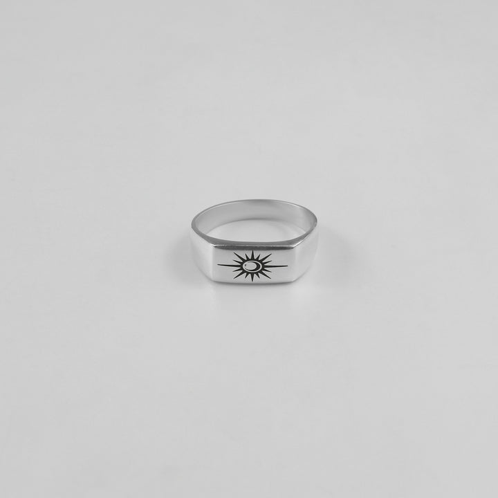 Zenith Sun & Moon Band Ring