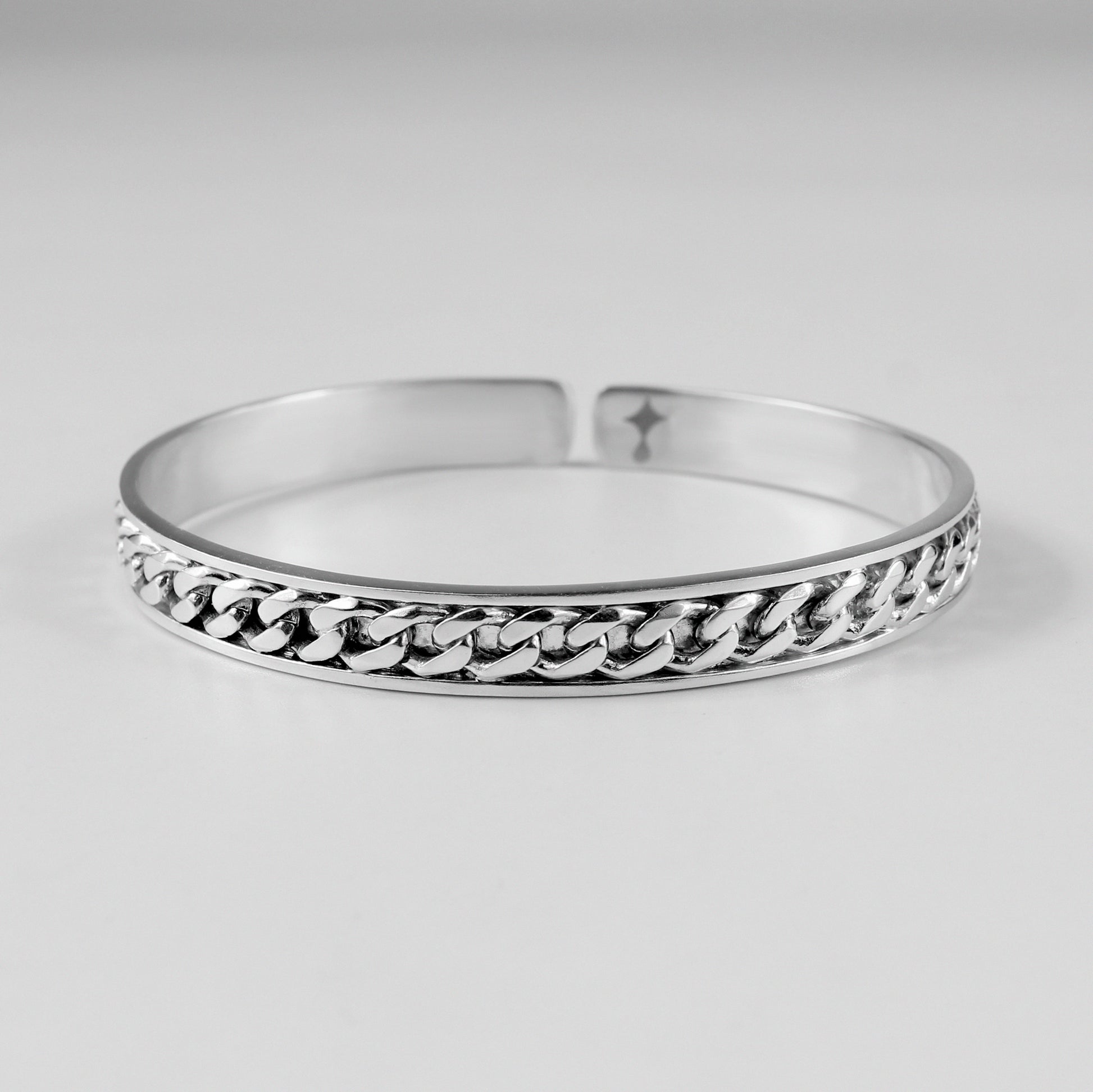 Cuban Cuff Bracelet - A bold 925 sterling silver bracelet by GetTheJuice, featuring a chunky Cuban cuff design that makes a striking statement.