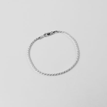 Rope Bracelet - An exquisite 925 sterling silver bracelet by GetTheJuice, featuring a finely crafted rope design that combines classic style with modern elegance.