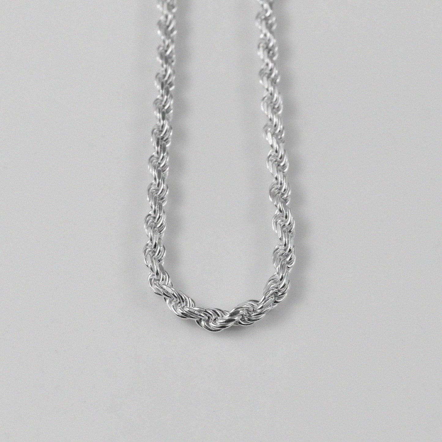 Rope Bracelet - An exquisite 925 sterling silver bracelet by GetTheJuice, featuring a finely crafted rope design that combines classic style with modern elegance.