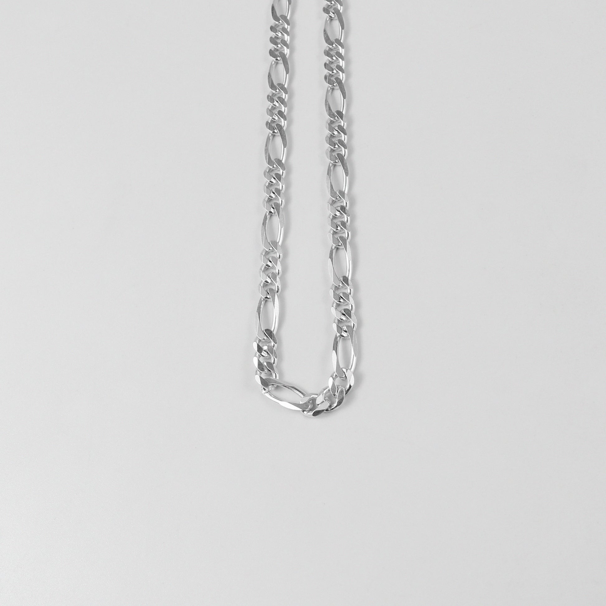 Figaro Necklace - A classic 925 sterling silver necklace by GetTheJuice, featuring the timeless Figaro link design that adds a touch of elegance and sophistication to any outfit.