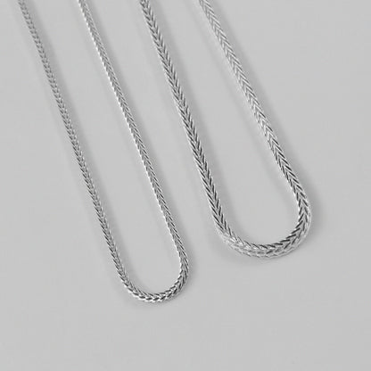 Foxtail Necklace - A stunning 925 sterling silver necklace by GetTheJuice, featuring a luxurious foxtail chain design that exudes elegance and sophistication.