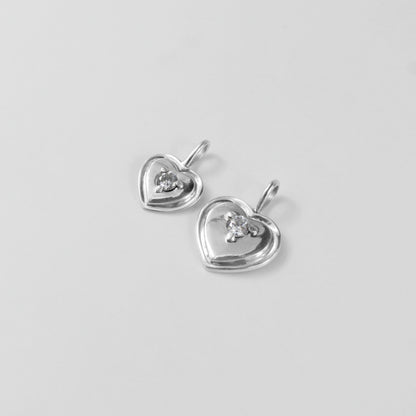 Eternal Affection Pendant - A stunning 925 sterling silver pendant by GetTheJuice, with a graceful design that captures the essence of eternal love and affection, making it a meaningful addition to any jewelry collection.