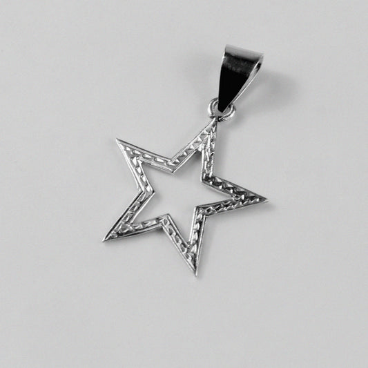 Starlight Pendant - An elegant 925 sterling silver pendant by GetTheJuice, featuring a dazzling star-inspired design that captures the brilliance of the night sky, adding a touch of celestial elegance.