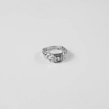 Argent Interlock Ring
