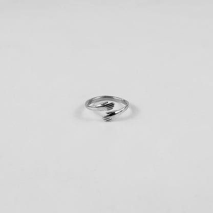 Artisan’s Hold Ring