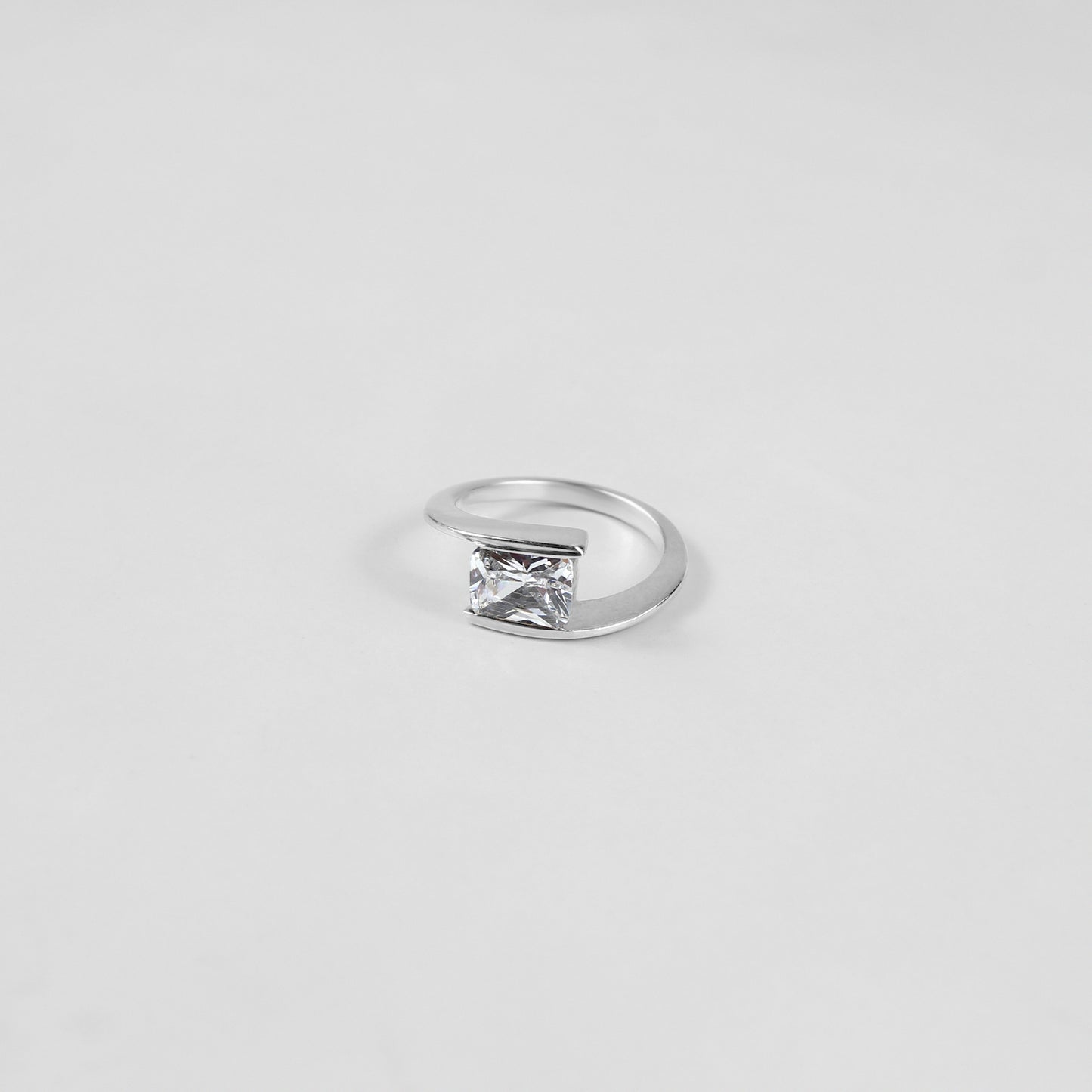 Gossamer Gleam Ring