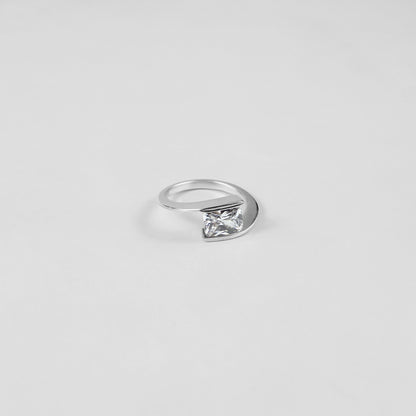 Gossamer Gleam Ring