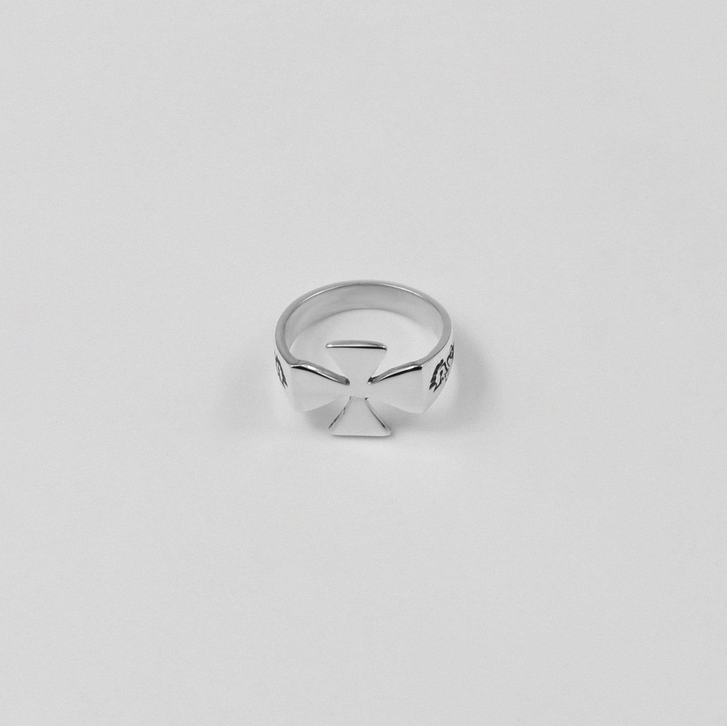 Heritage Cross Sterling Band